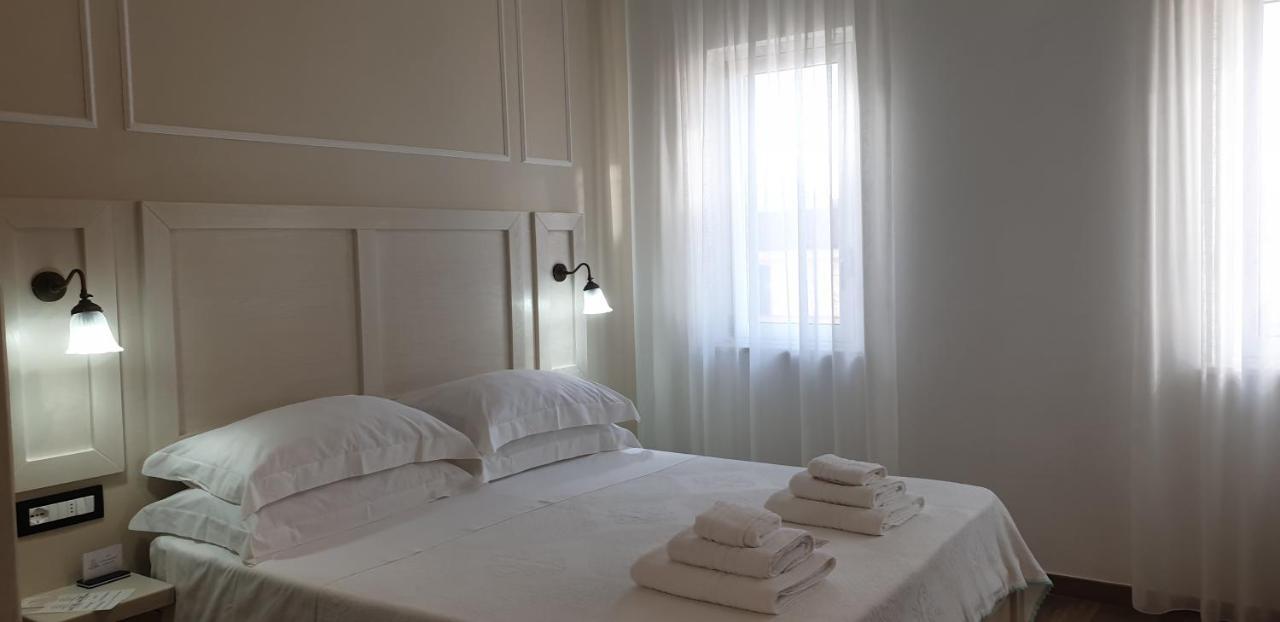 Le Camere Di Libero E Roberta ปาร์เกลียา ภายนอก รูปภาพ
